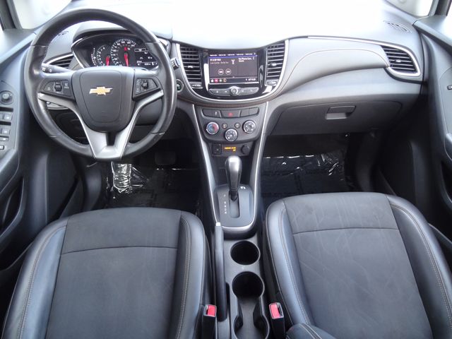 Thumbnail: 2022 Chevrolet Trax - 2