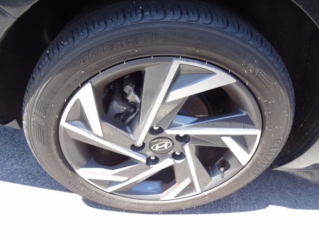 Thumbnail: 2024 Hyundai Elantra - 20