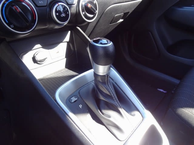 Thumbnail: 2021 Hyundai Venue - 11