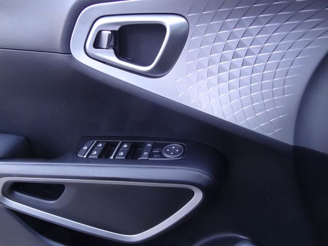 Thumbnail: 2025 Kia Soul - 17