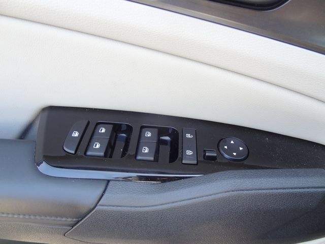 Thumbnail: 2024 Kia Sportage - 16