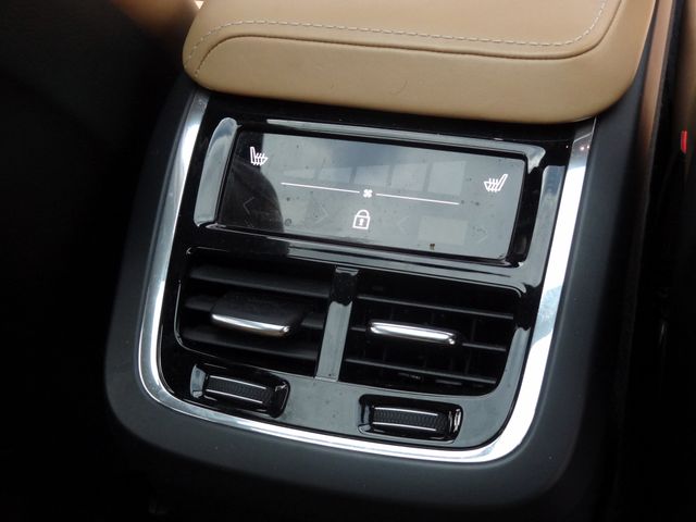 Thumbnail: 2019 Volvo XC60 - 22