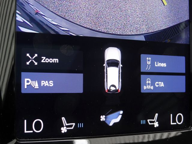 Thumbnail: 2019 Volvo XC60 - 35