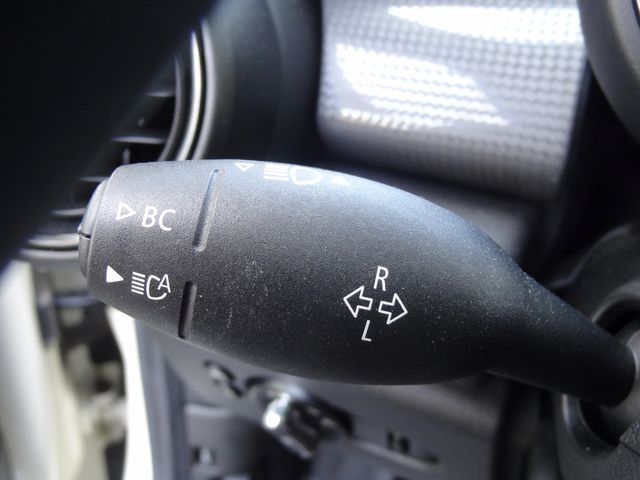 Thumbnail: 2020 MINI Cooper - 27