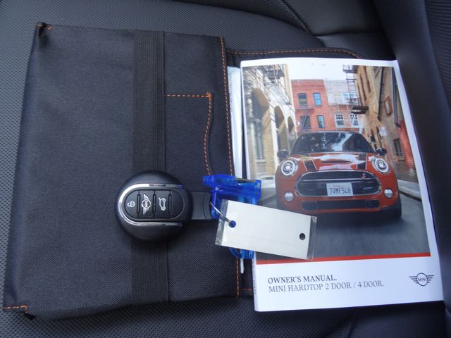 Thumbnail: 2020 MINI Cooper - 13