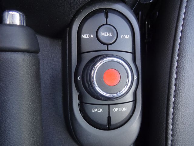 Thumbnail: 2020 MINI Cooper - 38