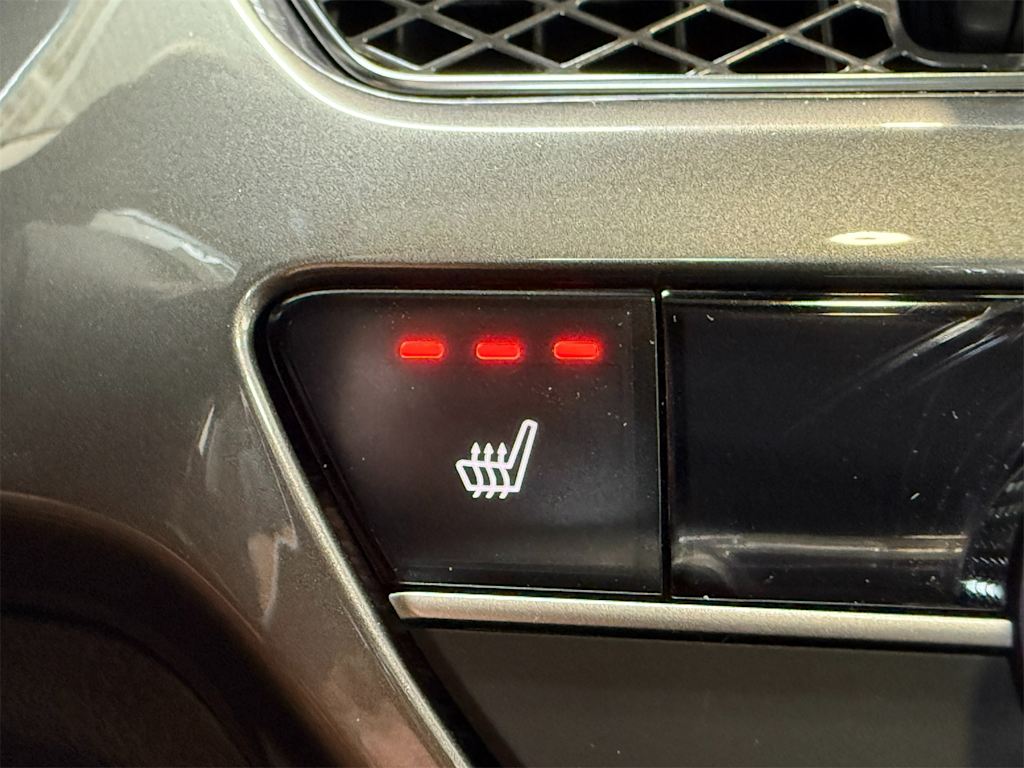 Thumbnail: 2026 Acura Integra - 25