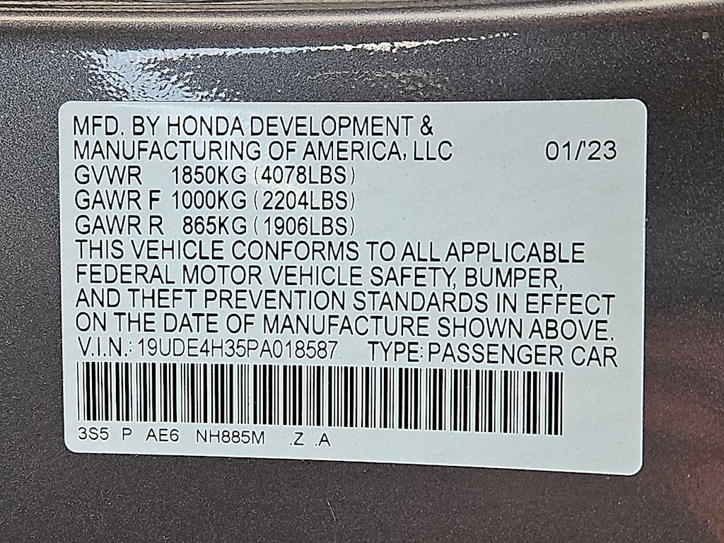 Thumbnail: 2023 Acura Integra - 17