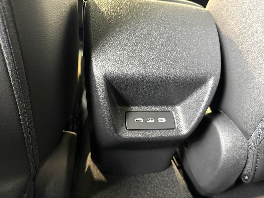 Thumbnail: 2026 Acura Integra - 32