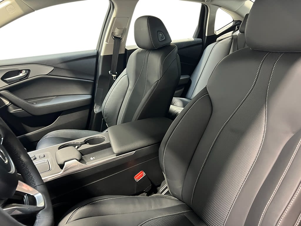 Thumbnail: 2025 Acura TLX - 8