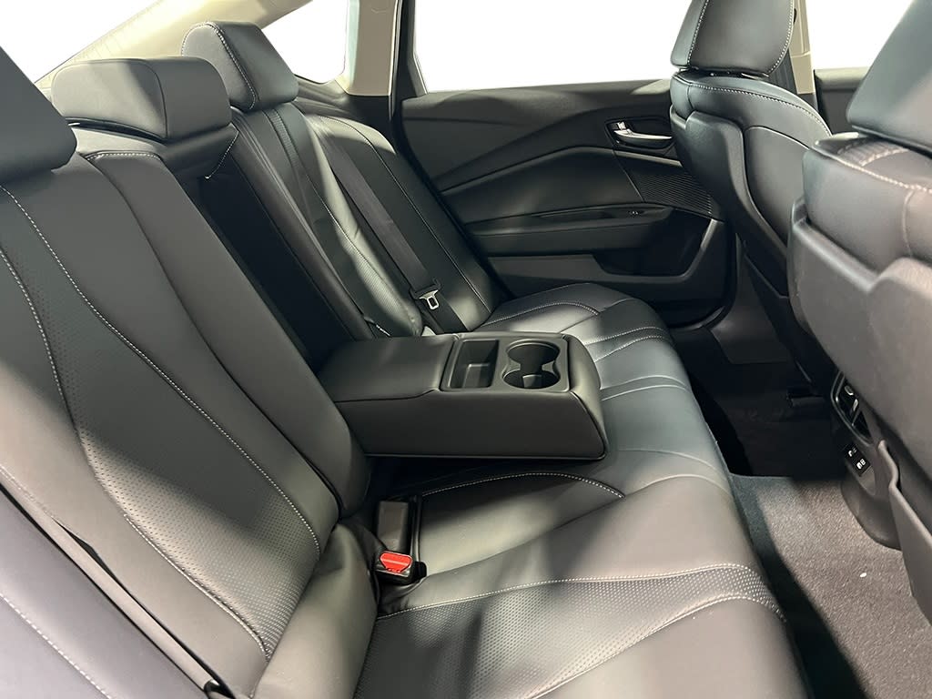 Thumbnail: 2025 Acura TLX - 26