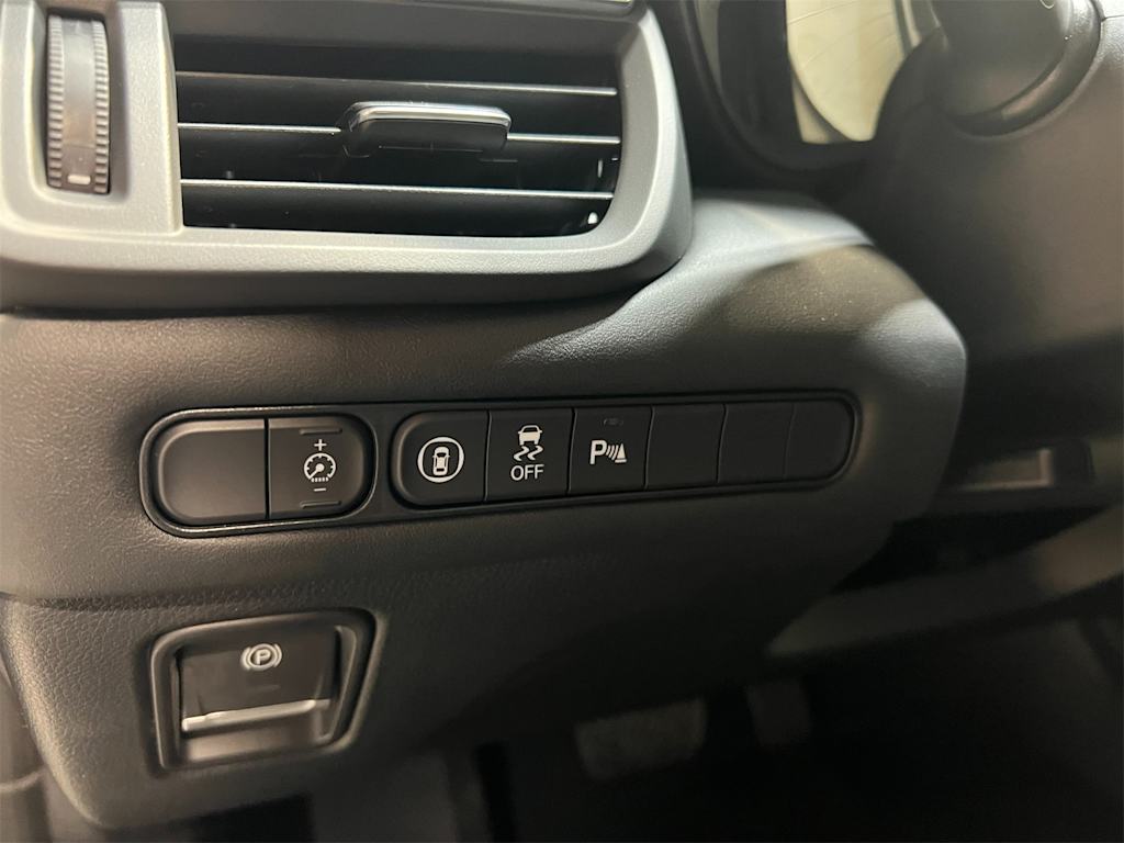 Thumbnail: 2025 Acura TLX - 18