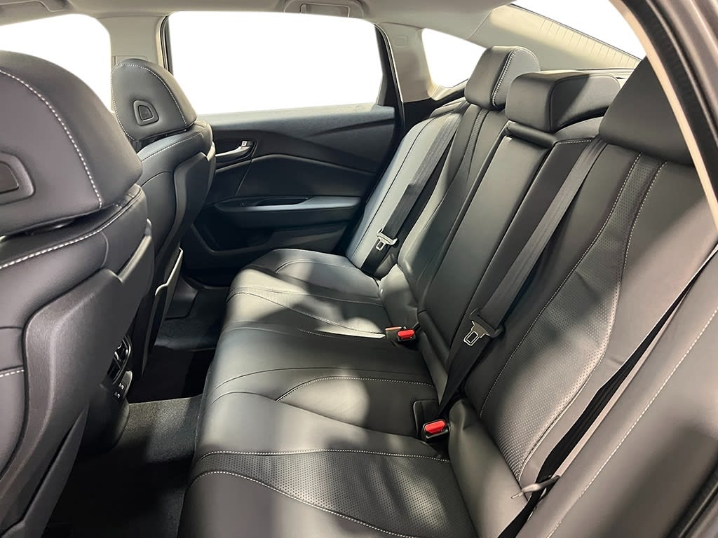 Thumbnail: 2025 Acura TLX - 29