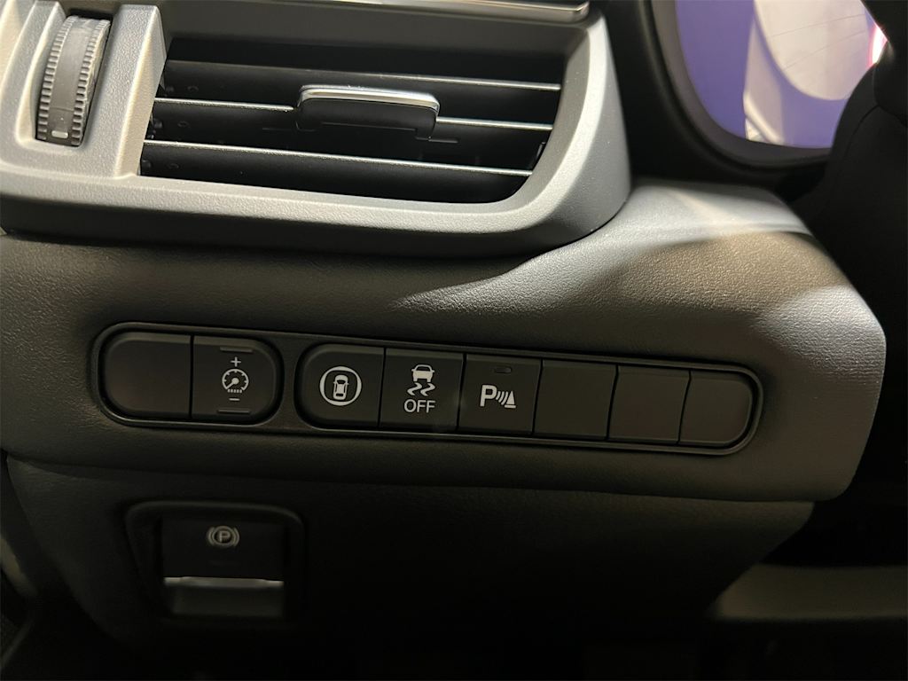 Thumbnail: 2025 Acura TLX - 22