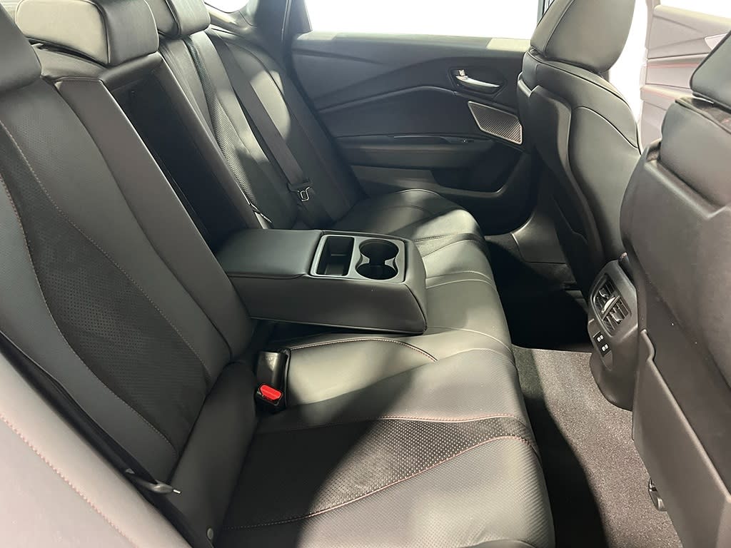 Thumbnail: 2025 Acura TLX - 28