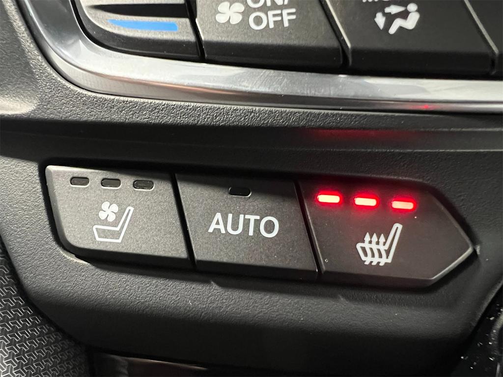 Thumbnail: 2025 Acura TLX - 24