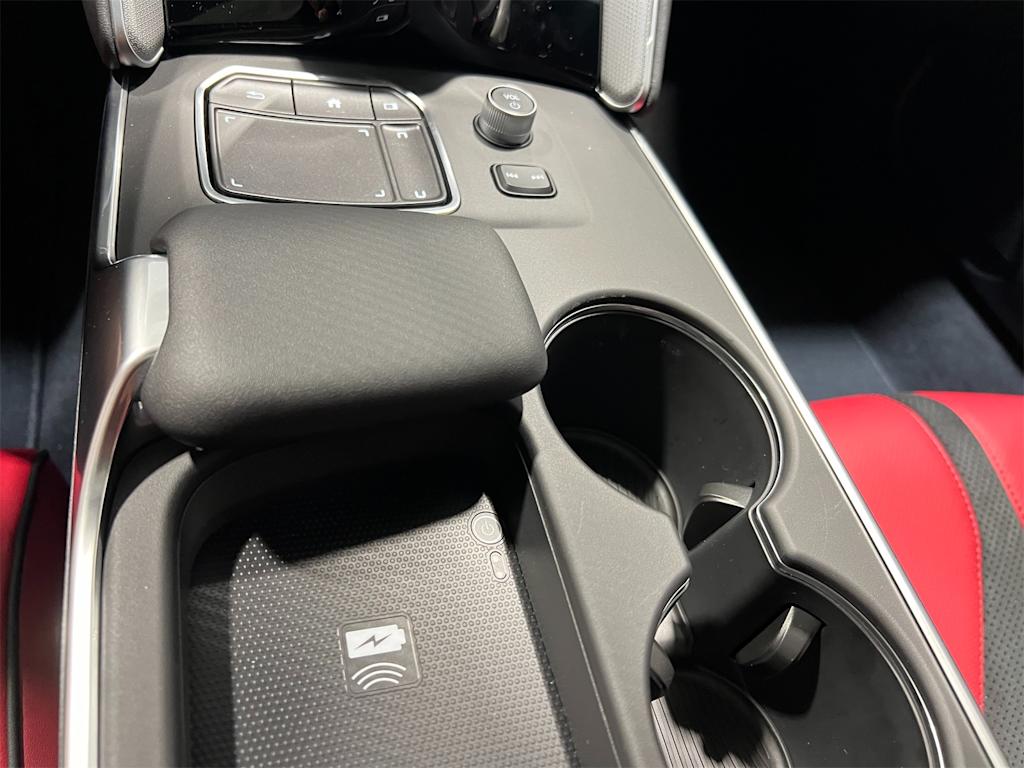 Thumbnail: 2025 Acura TLX - 15