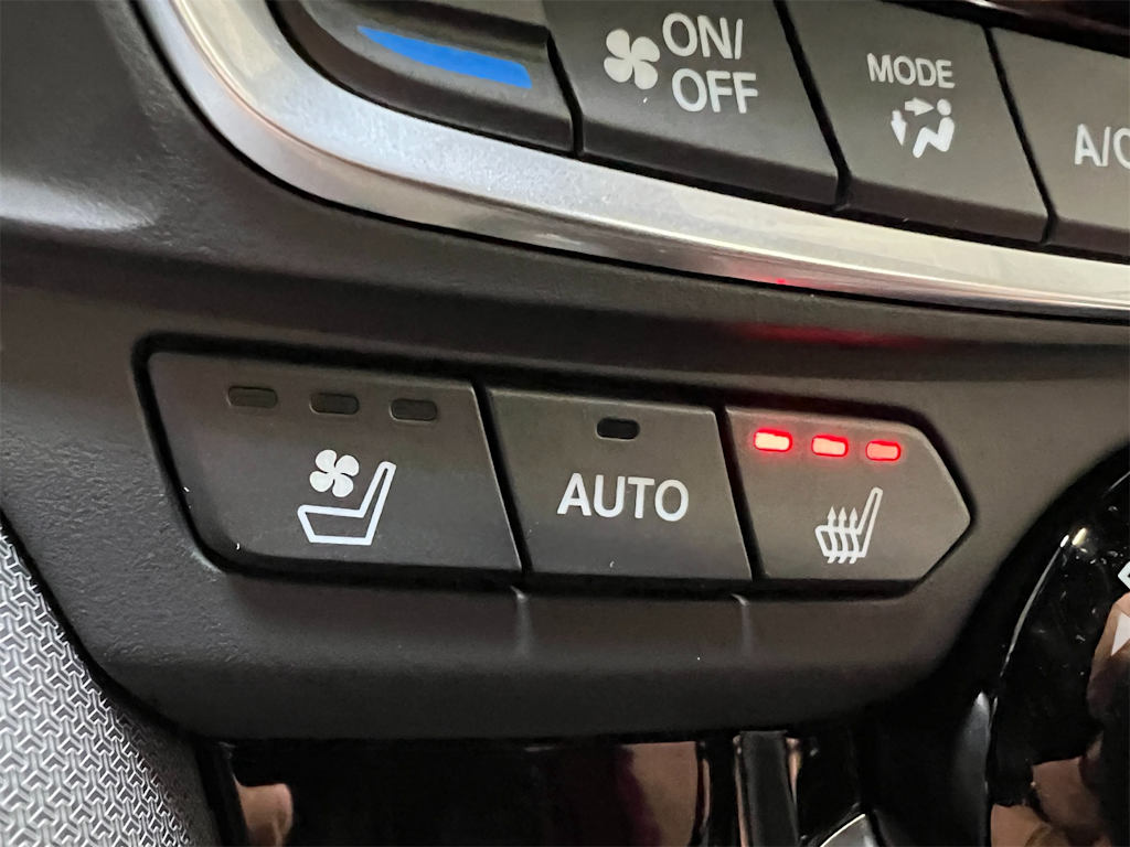 Thumbnail: 2025 Acura TLX - 28