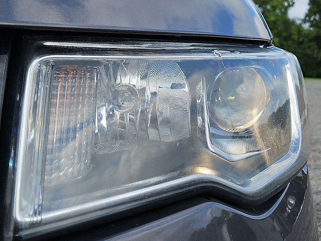 Thumbnail: 2020 Jeep Grand Cherokee - 20