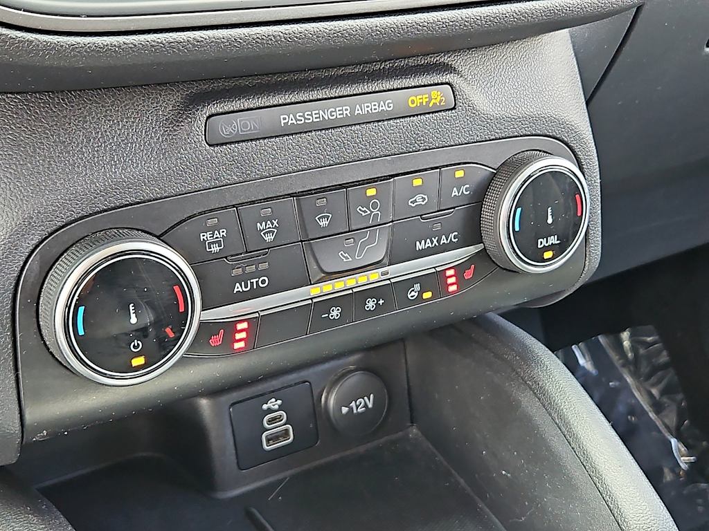 Thumbnail: 2024 Ford Escape - 24