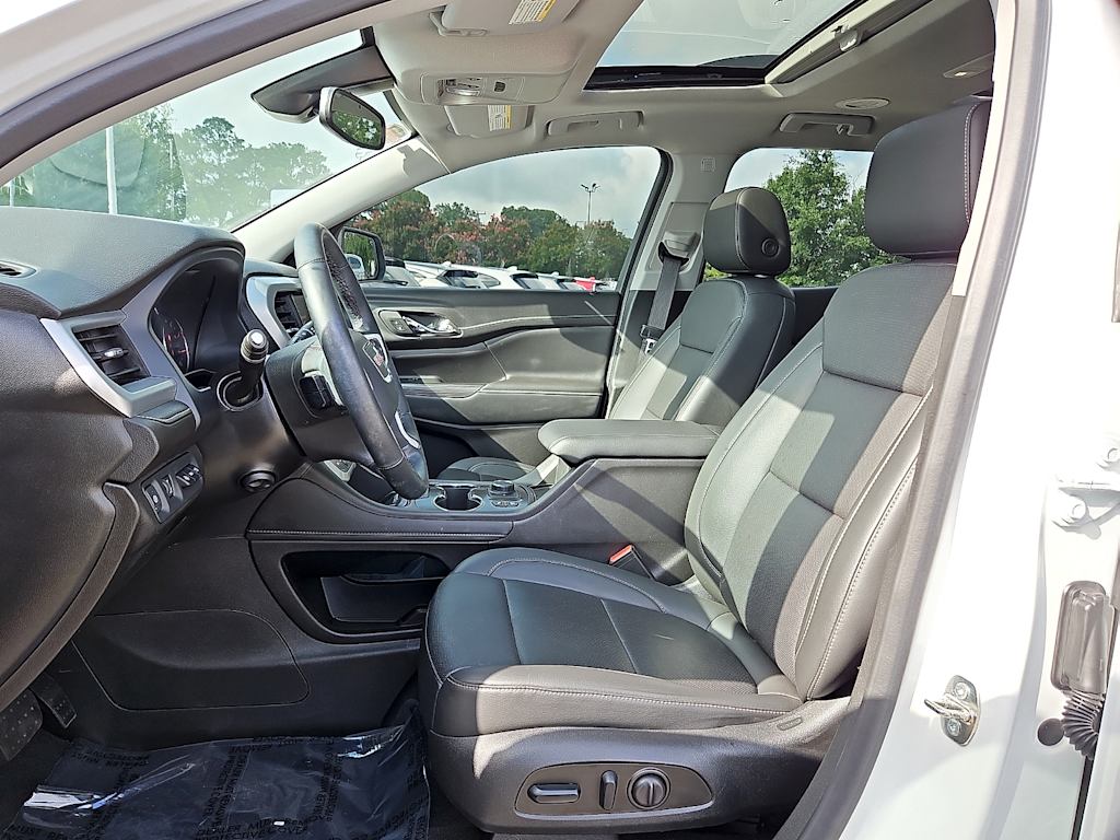 Thumbnail: 2023 GMC Acadia - 10