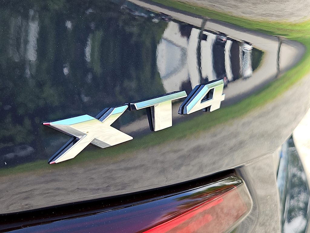 Thumbnail: 2025 Cadillac XT4 - 7