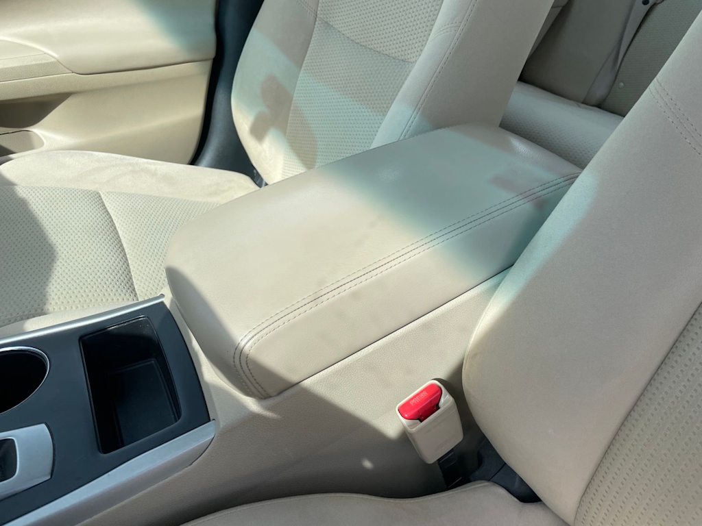 Thumbnail: 2015 Nissan Altima - 11