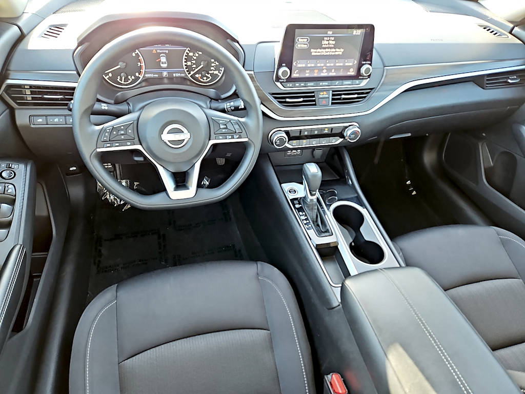 Thumbnail: 2024 Nissan Altima - 2