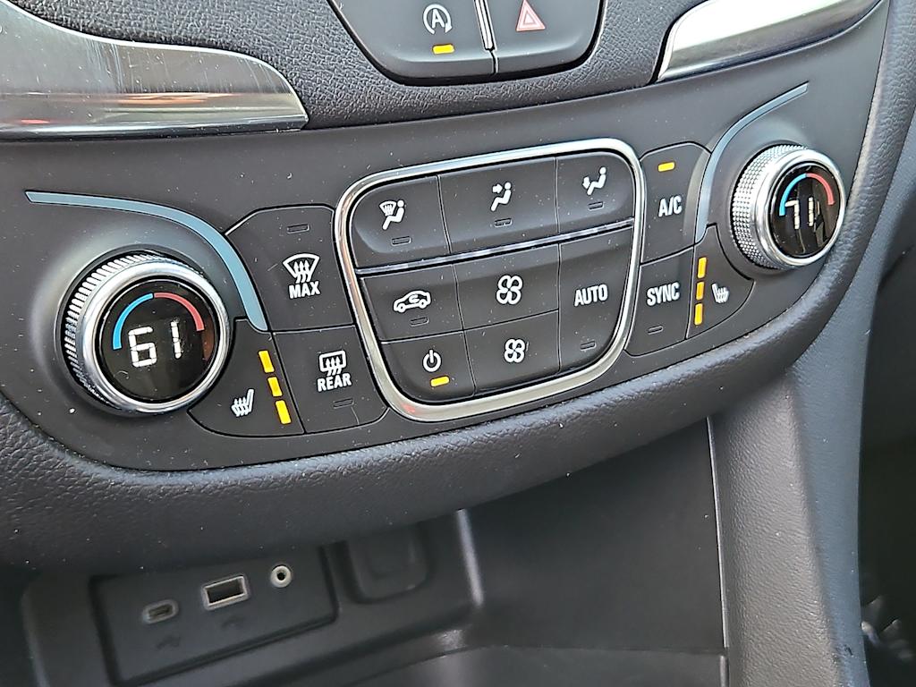 Thumbnail: 2024 Chevrolet Equinox - 23