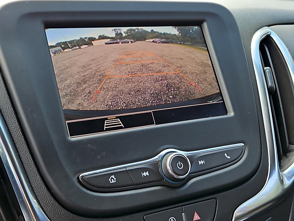 Thumbnail: 2024 Chevrolet Equinox - 24
