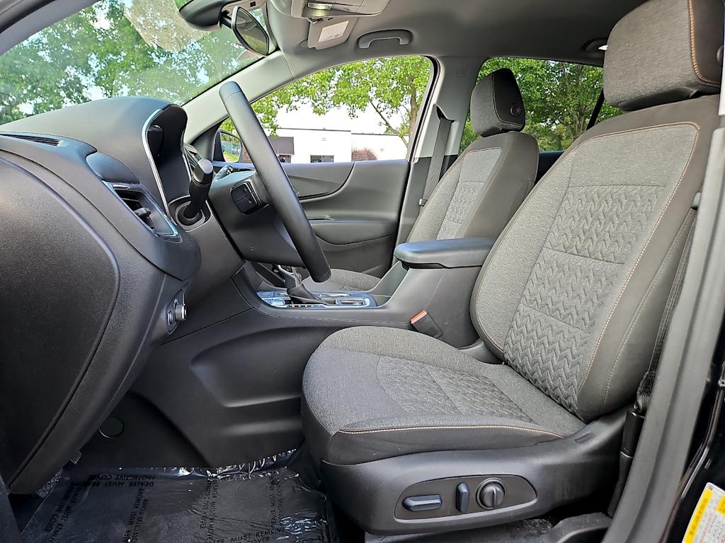 Thumbnail: 2024 Chevrolet Equinox - 10