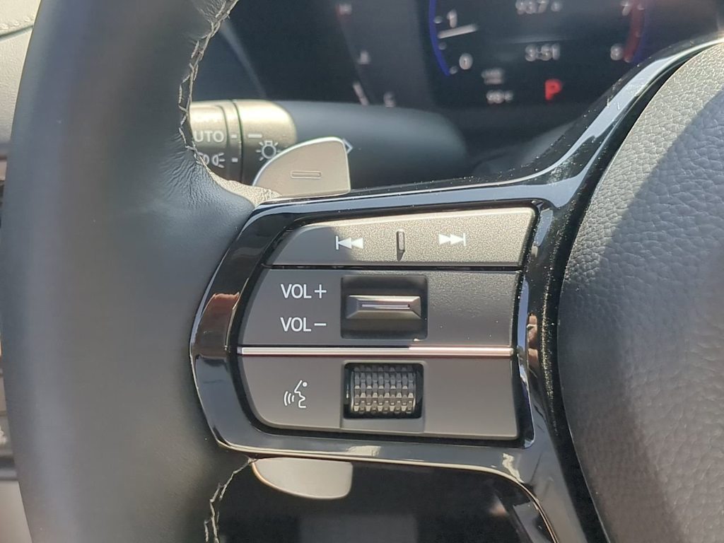 2025 Acura ADX  17