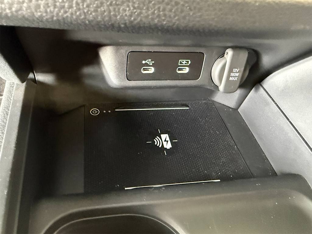 Thumbnail: 2025 Acura ADX - 30