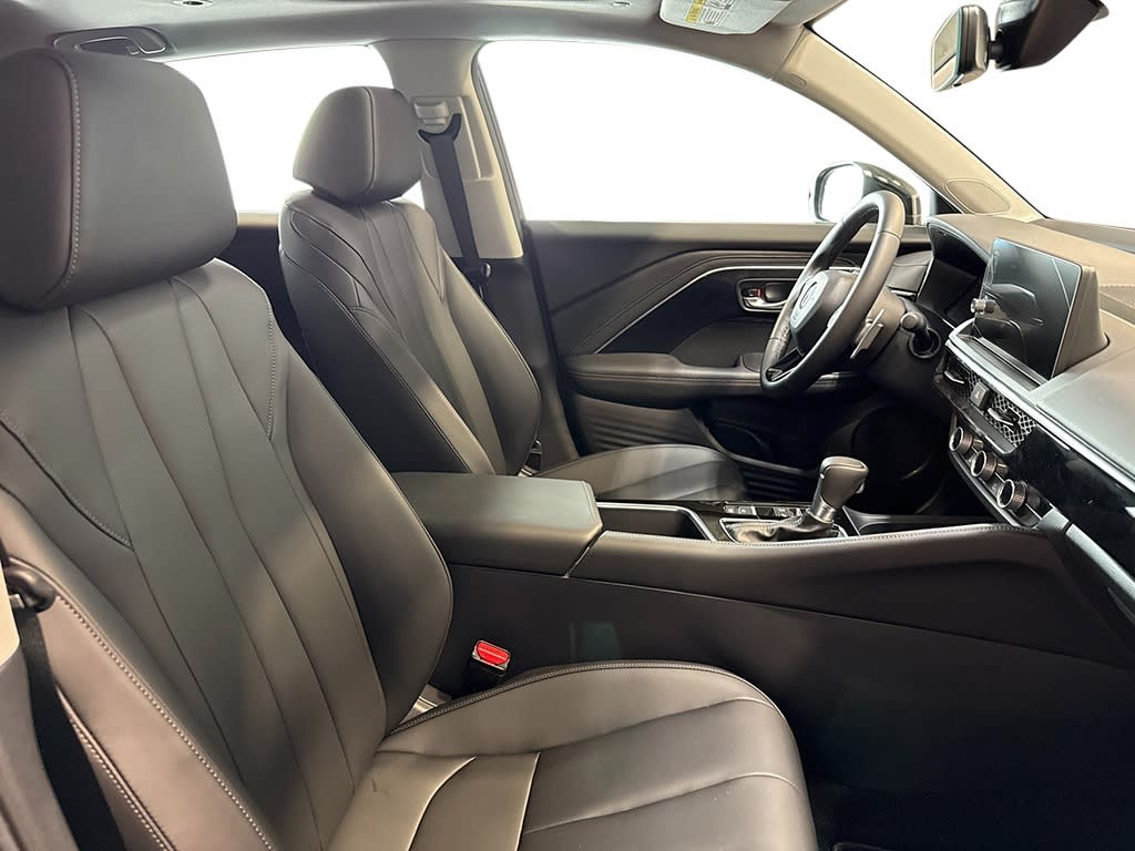 Thumbnail: 2025 Acura ADX - 38