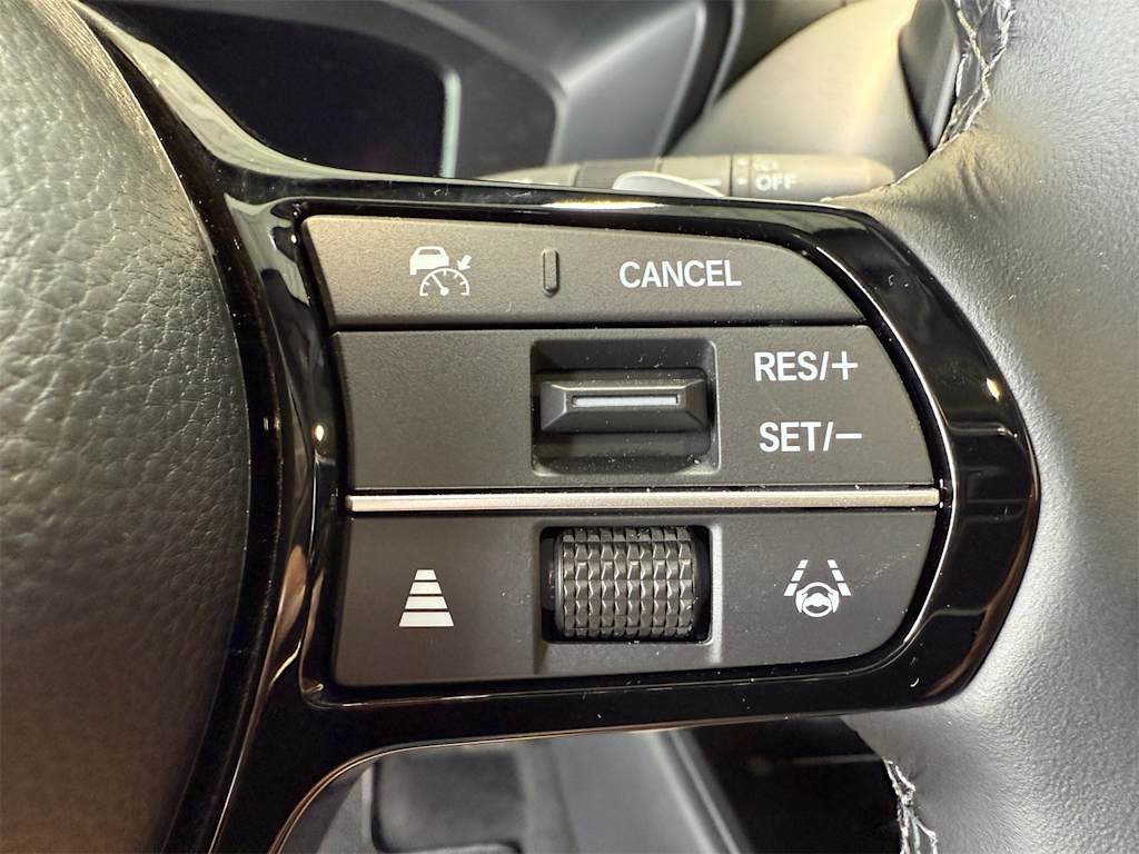 Thumbnail: 2025 Acura ADX - 26