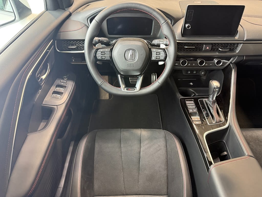 Thumbnail: 2025 Acura ADX - 10