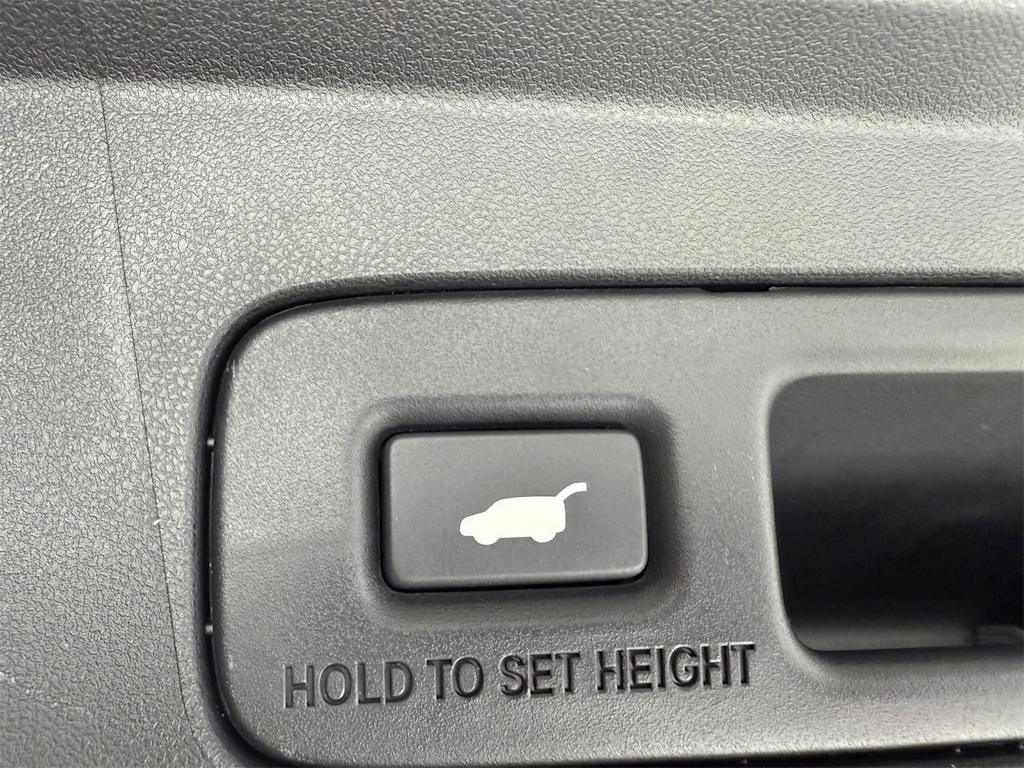 Thumbnail: 2025 Acura ADX - 34