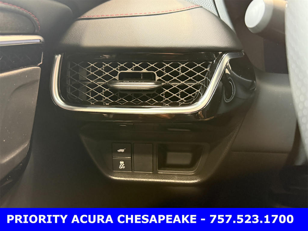 Thumbnail: 2025 Acura ADX - 25