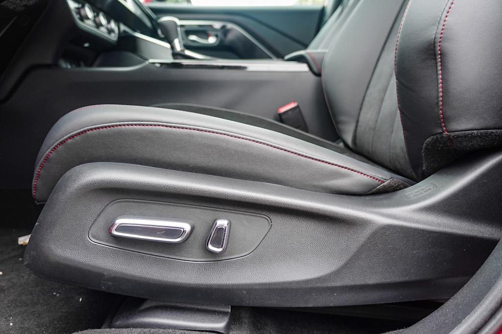 2025 Acura ADX A-SPEC 19