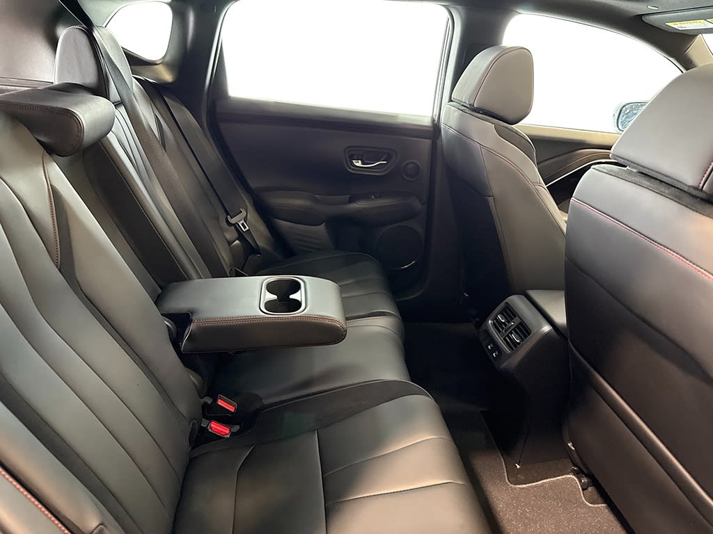 Thumbnail: 2025 Acura ADX - 39