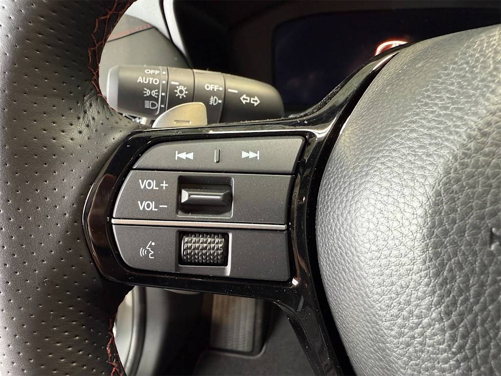 Thumbnail: 2025 Acura ADX - 27