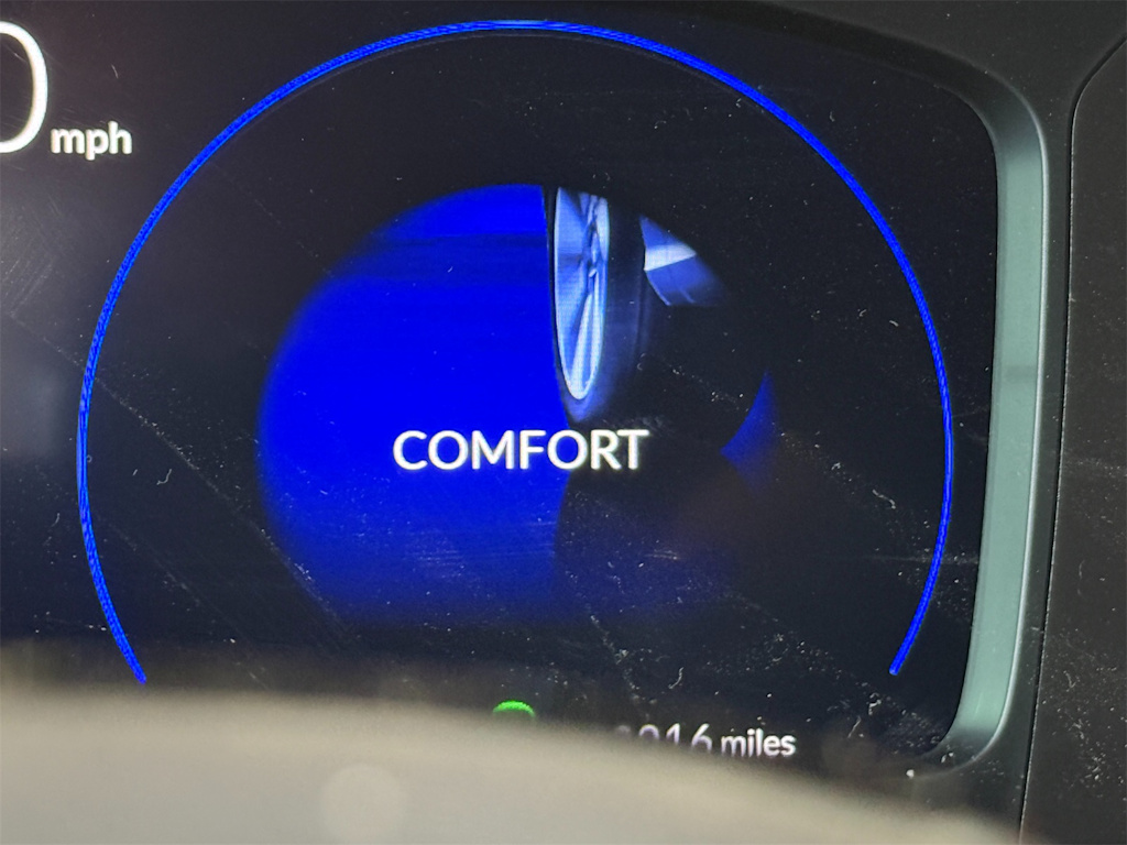 Thumbnail: 2025 Acura ADX - 33