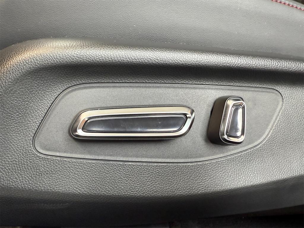 Thumbnail: 2025 Acura ADX - 26