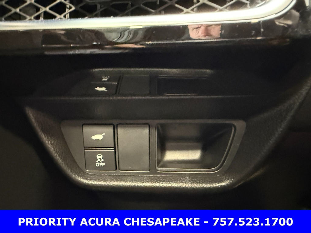 Thumbnail: 2025 Acura ADX - 24