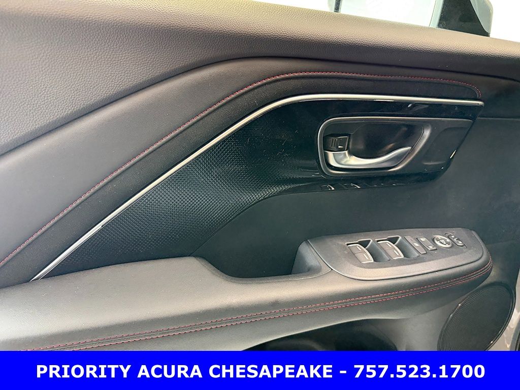 Thumbnail: 2025 Acura ADX - 25