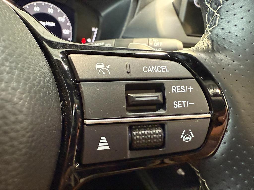 Thumbnail: 2025 Acura ADX - 32