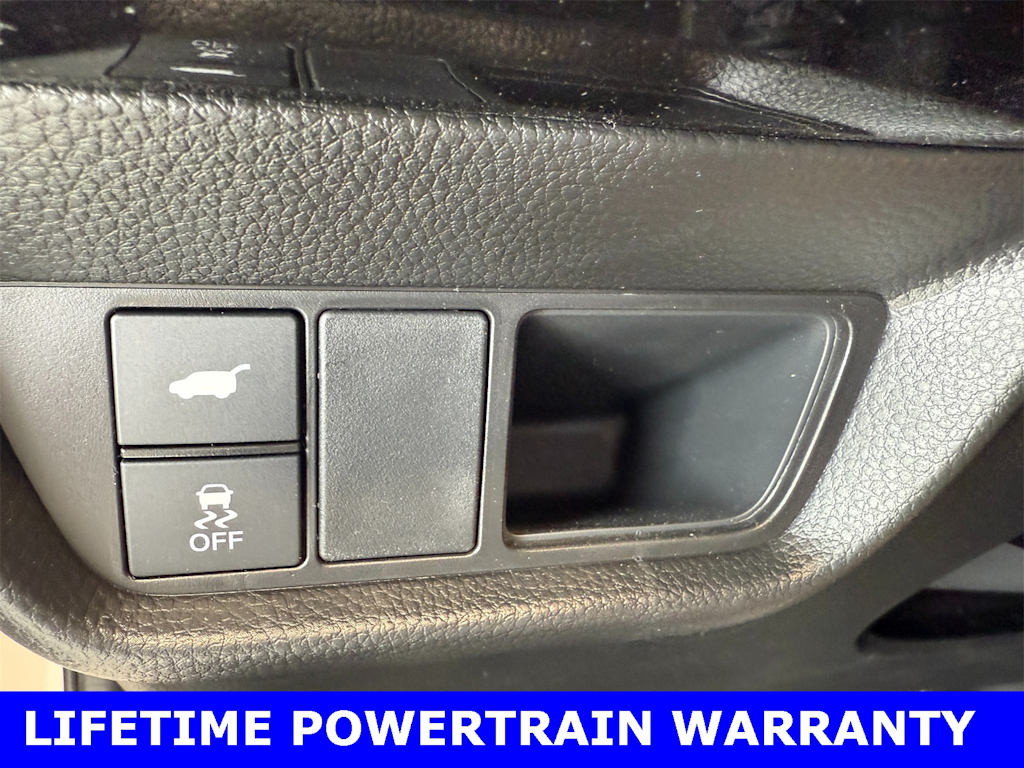 Thumbnail: 2025 Acura ADX - 24