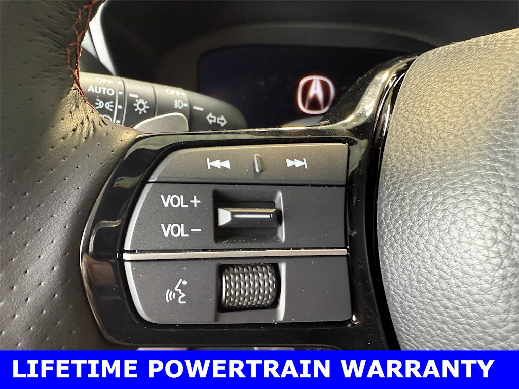 Thumbnail: 2025 Acura ADX - 25