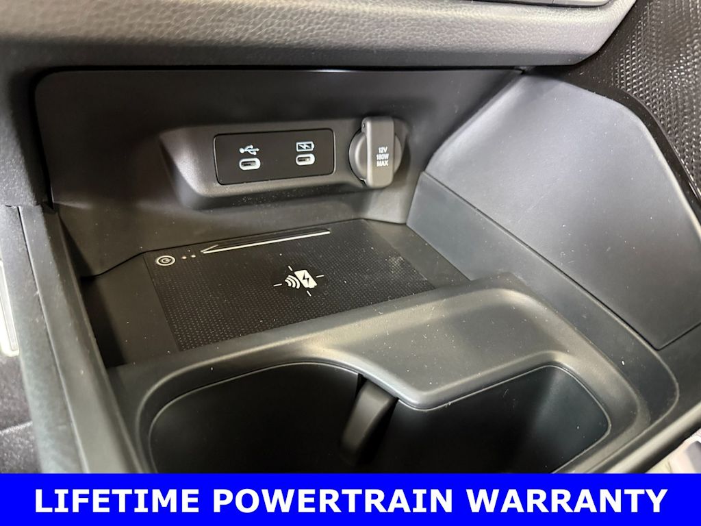 Thumbnail: 2025 Acura ADX - 25