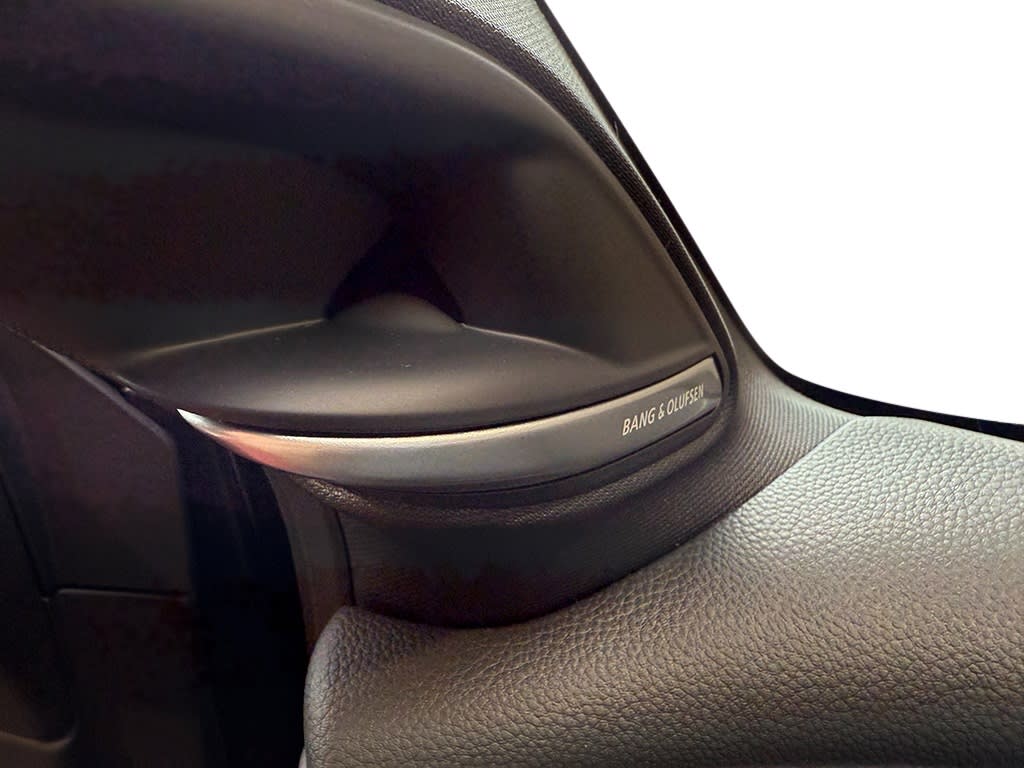 Thumbnail: 2025 Acura ADX - 32